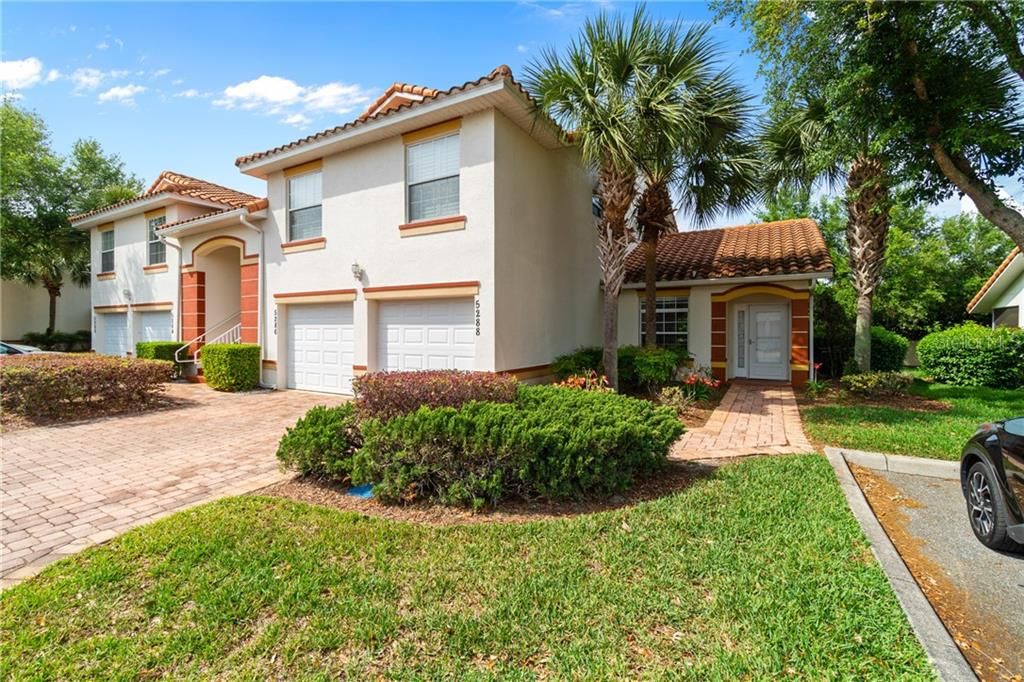 Recently Sold: $160,000 (2 beds, 2 baths, 1349 Square Feet)