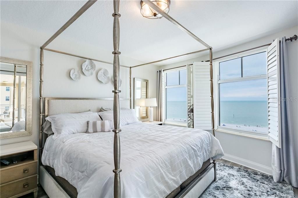 Recently Sold: $1,720,000 (3 beds, 2 baths, 2000 Square Feet)