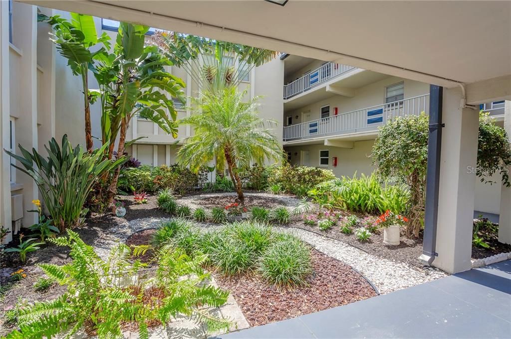 Recently Sold: $120,000 (2 beds, 1 baths, 1015 Square Feet)