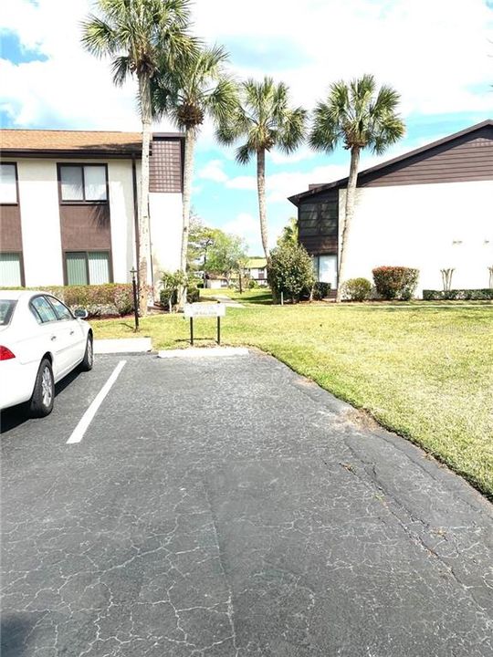 Recently Sold: $86,900 (2 beds, 2 baths, 1304 Square Feet)
