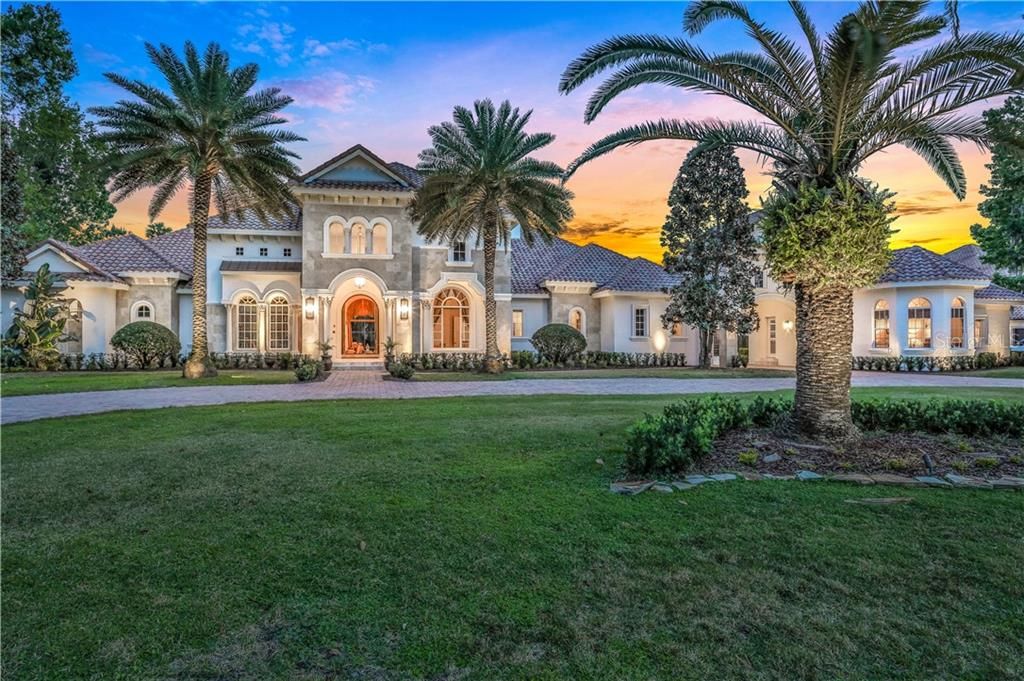 Recently Sold: $2,345,000 (6 beds, 6 baths, 7240 Square Feet)