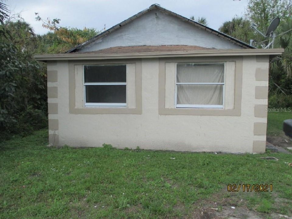Recently Sold: $20,000 (2 beds, 1 baths, 640 Square Feet)
