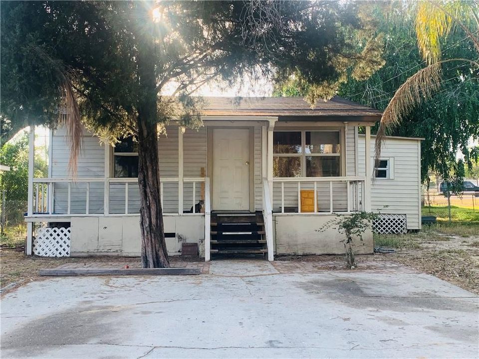 Recently Sold: $125,000 (2 beds, 1 baths, 760 Square Feet)