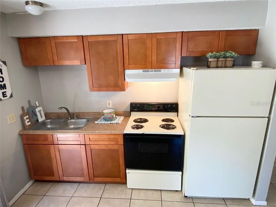 Vendido Recientemente: $109,000 (2 camas, 1 baños, 672 Pies cuadrados)