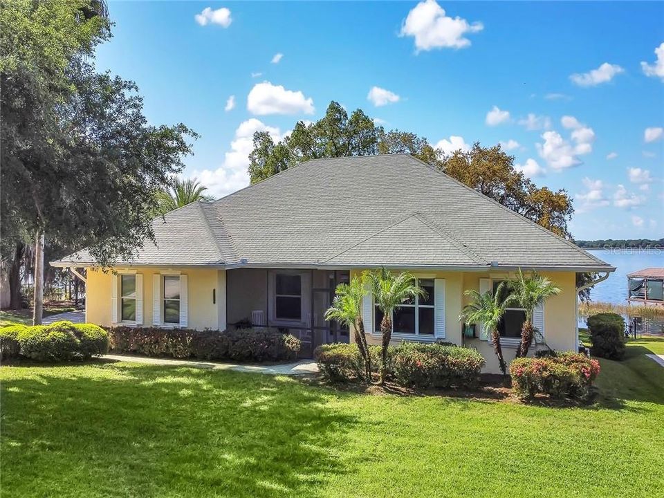 最近售出: $825,000 (4 贝兹, 3 浴室, 2758 平方英尺)