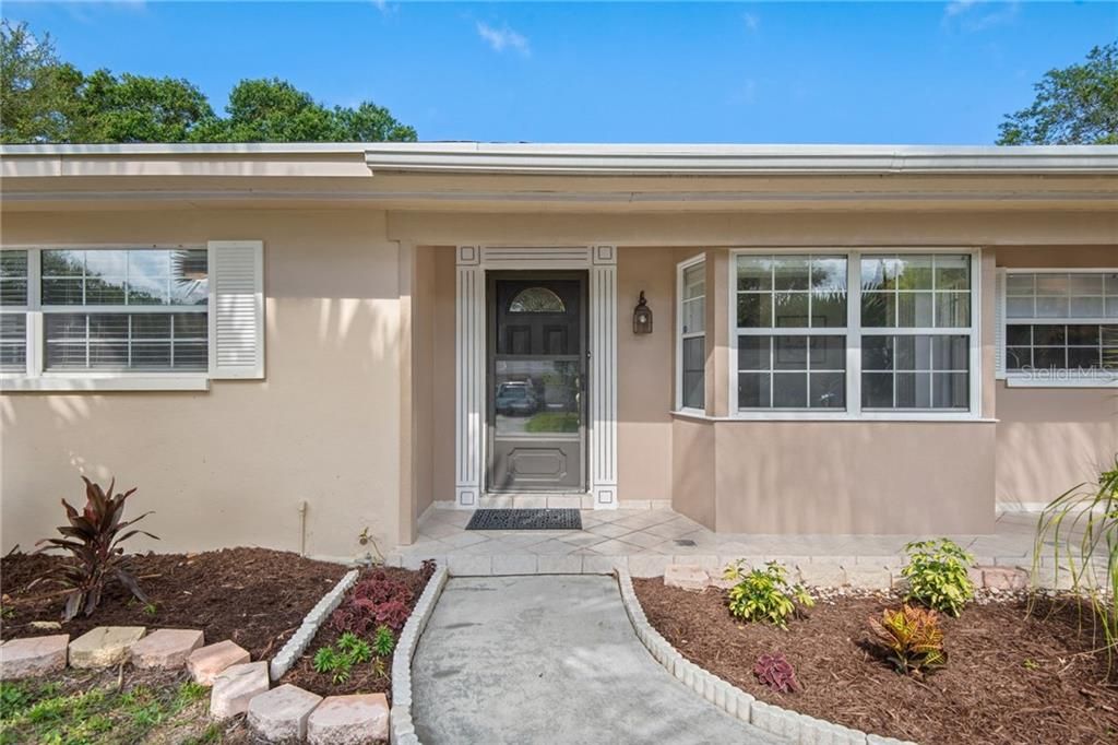 Recently Sold: $339,900 (3 beds, 2 baths, 1591 Square Feet)