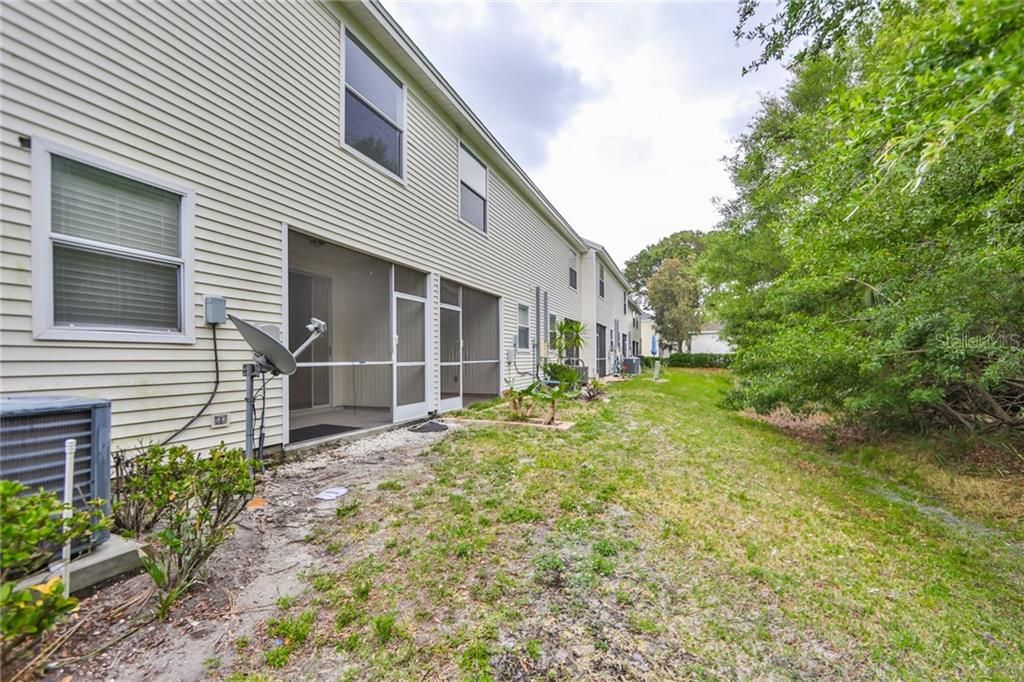 Recently Sold: $199,900 (2 beds, 1 baths, 1250 Square Feet)