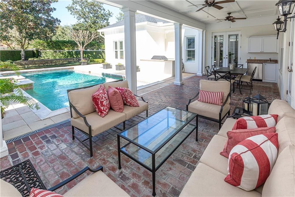 Recently Sold: $2,195,000 (4 beds, 4 baths, 5395 Square Feet)
