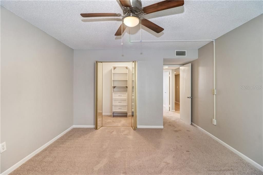 Recently Sold: $125,000 (2 beds, 2 baths, 1285 Square Feet)