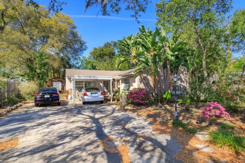 Recently Sold: $230,000 (3 beds, 1 baths, 1368 Square Feet)