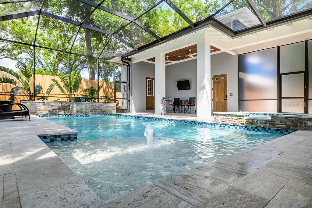 Recently Sold: $1,200,000 (4 beds, 3 baths, 3600 Square Feet)