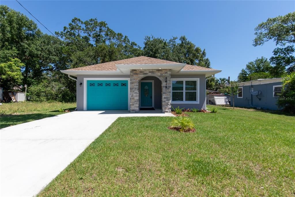 Recently Sold: $261,000 (3 beds, 2 baths, 1302 Square Feet)