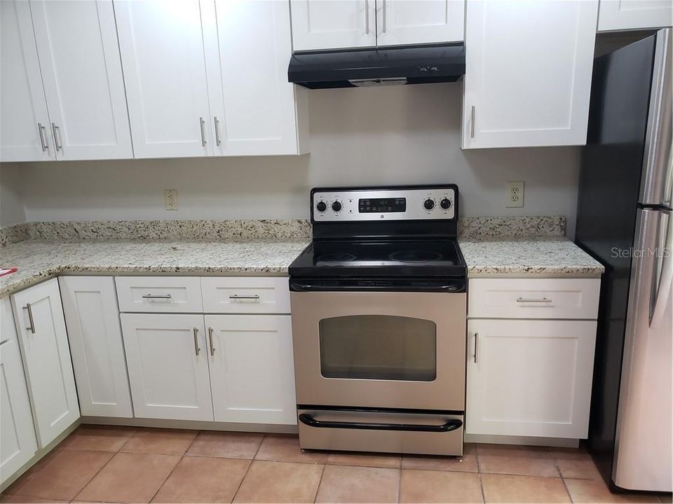 Recently Sold: $163,000 (2 beds, 2 baths, 1185 Square Feet)
