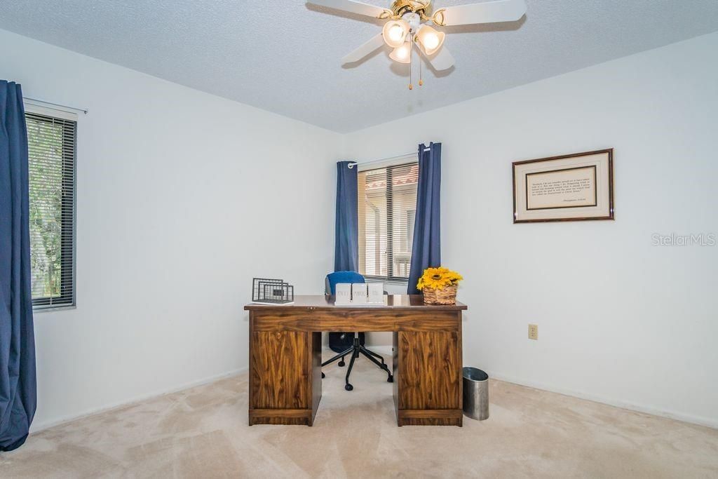 Recently Sold: $135,000 (2 beds, 1 baths, 1280 Square Feet)