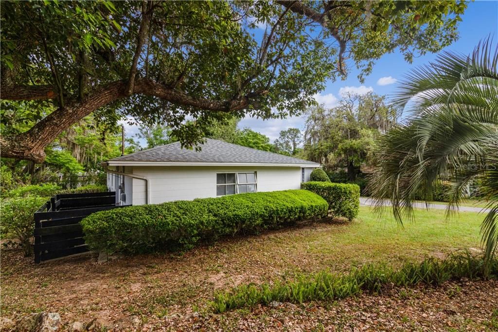 Recently Sold: $195,000 (3 beds, 2 baths, 1515 Square Feet)