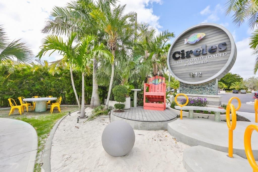 Recently Sold: $710,000 (3 beds, 2 baths, 2066 Square Feet)