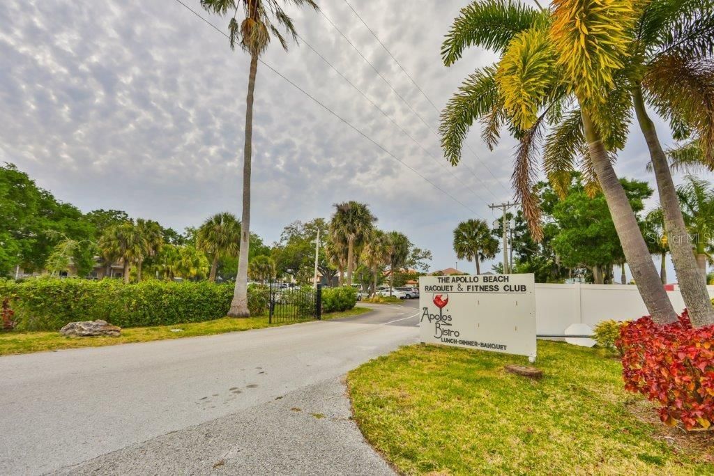 Recently Sold: $710,000 (3 beds, 2 baths, 2066 Square Feet)