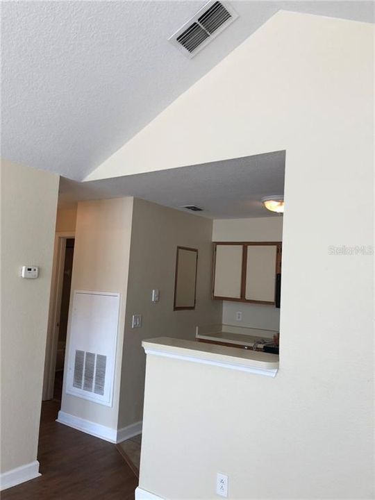 Recently Sold: $109,999 (1 beds, 1 baths, 627 Square Feet)