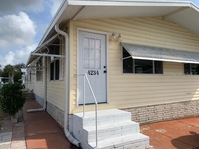Recently Sold: $79,000 (2 beds, 2 baths, 1296 Square Feet)
