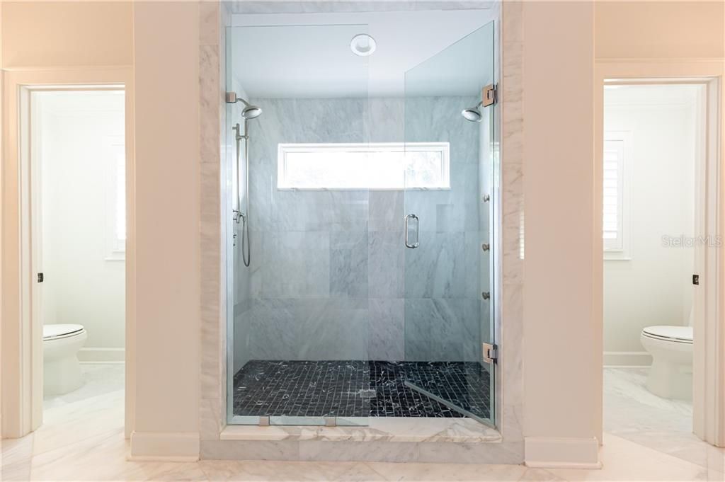 Large Shower with Dual Heads