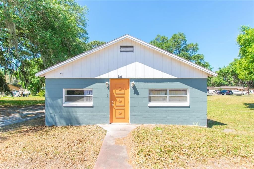 Recently Sold: $185,900 (4 beds, 2 baths, 1464 Square Feet)