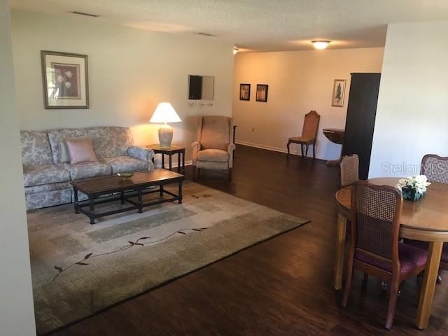 Recently Sold: $132,500 (2 beds, 1 baths, 1135 Square Feet)
