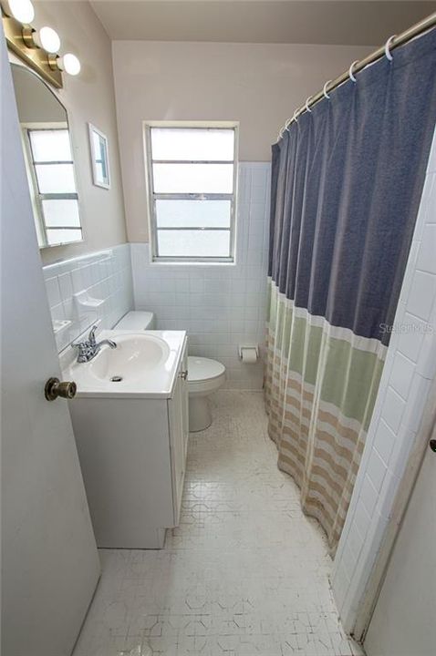 最近售出: $149,000 (2 贝兹, 1 浴室, 1020 平方英尺)