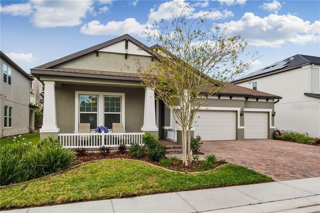 Recently Sold: $459,900 (4 beds, 3 baths, 2527 Square Feet)