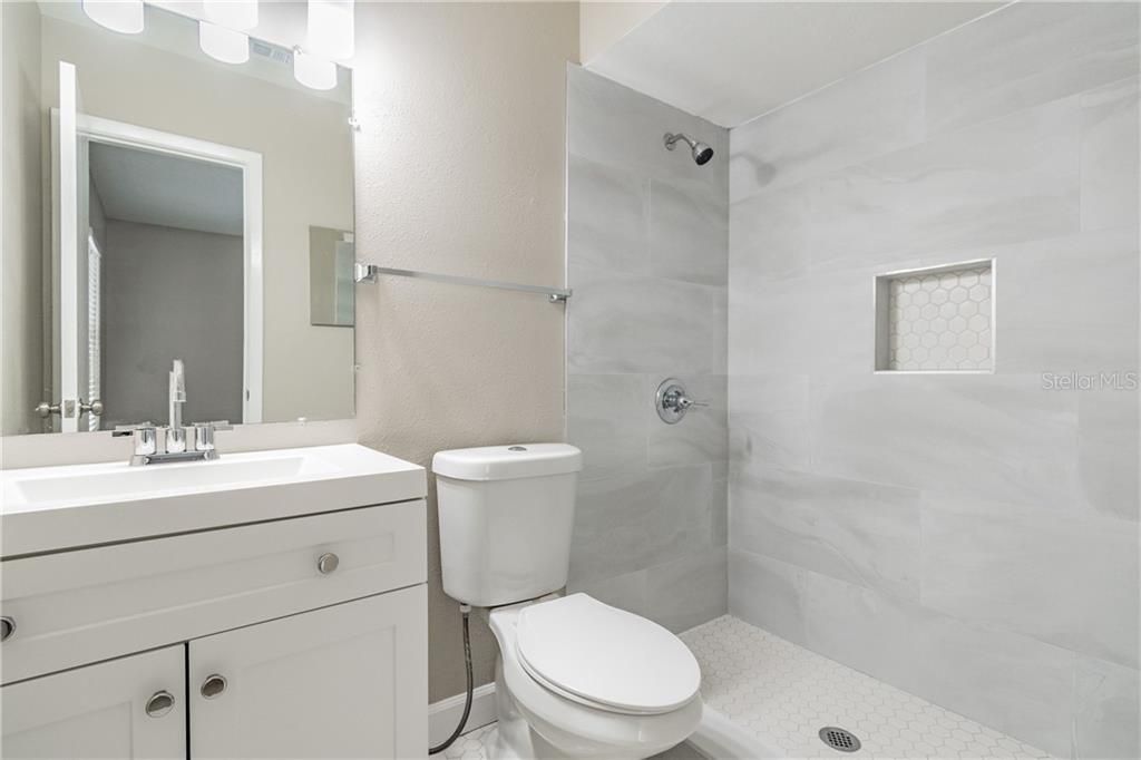 最近租的: $2,000 (3 贝兹, 2 浴室, 1475 平方英尺)