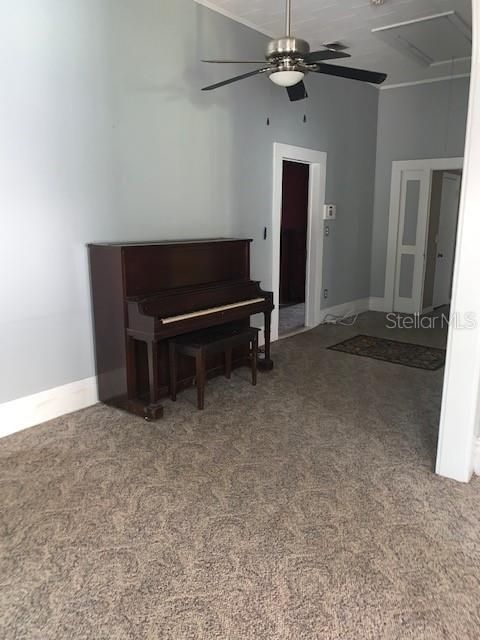 Recently Sold: $119,900 (2 beds, 1 baths, 1578 Square Feet)