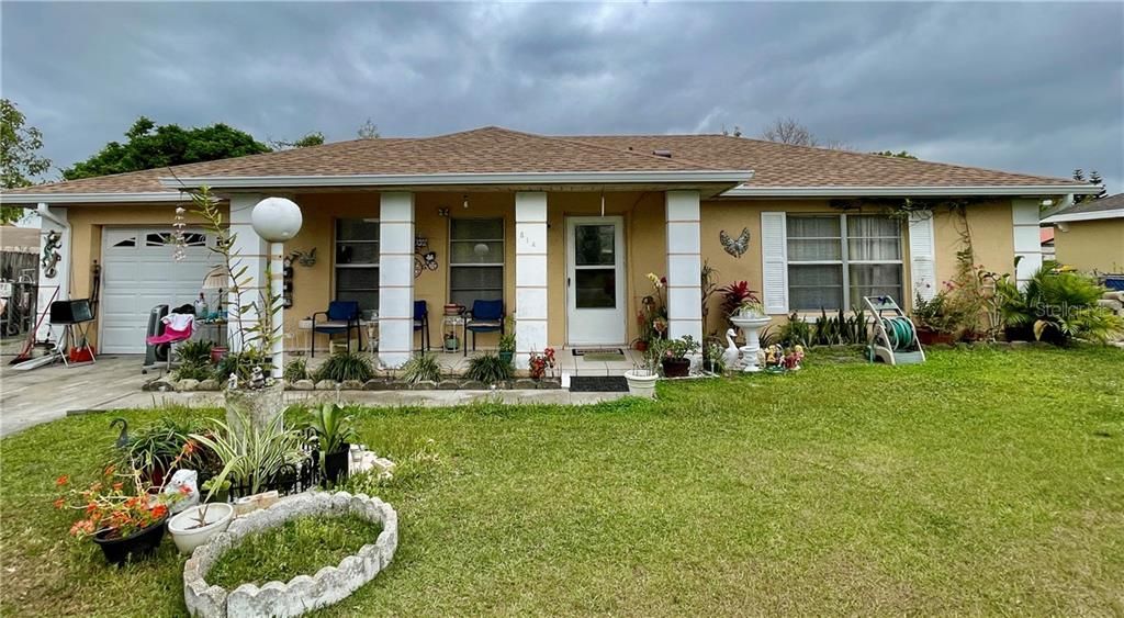 Recently Sold: $180,000 (2 beds, 2 baths, 1000 Square Feet)