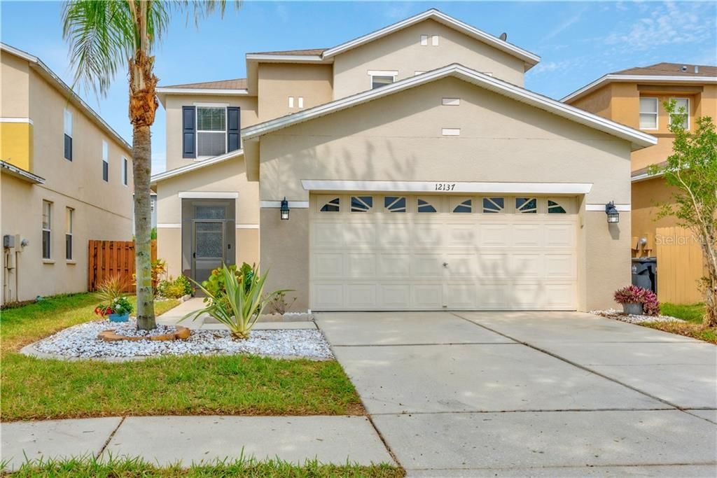 Recently Sold: $250,000 (4 beds, 2 baths, 2283 Square Feet)