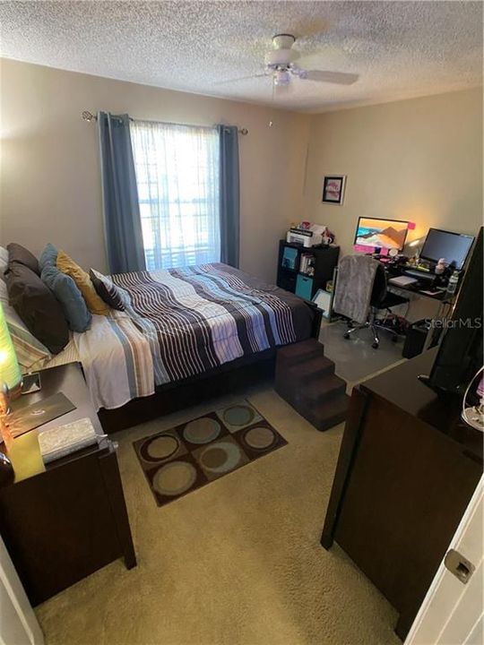 Recently Sold: $97,000 (1 beds, 1 baths, 598 Square Feet)