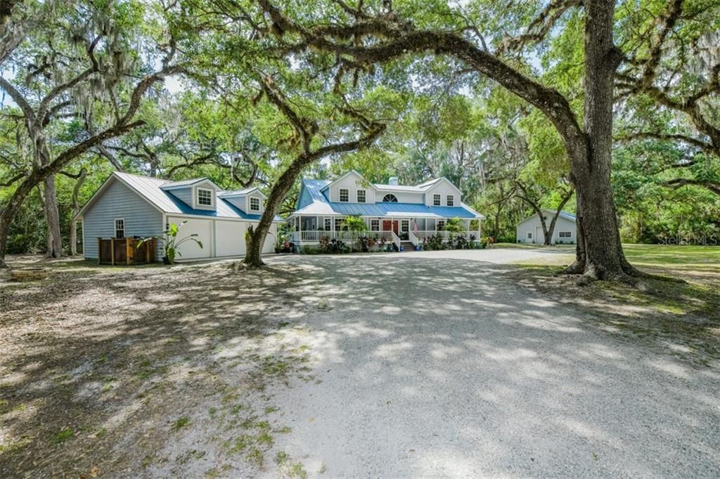 Recently Sold: $1,099,900 (3 beds, 2 baths, 3239 Square Feet)