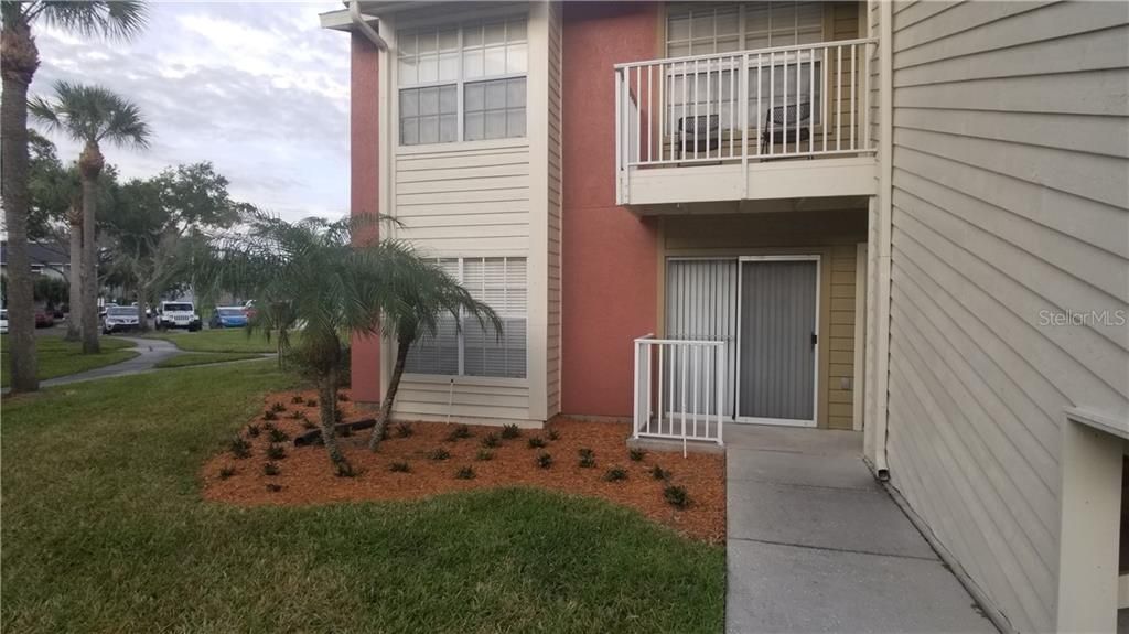 Recently Sold: $95,000 (1 beds, 1 baths, 612 Square Feet)