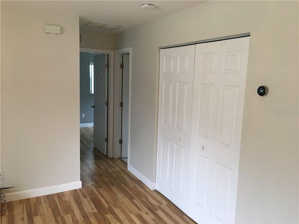 Recently Rented: $1,000 (2 beds, 1 baths, 758 Square Feet)