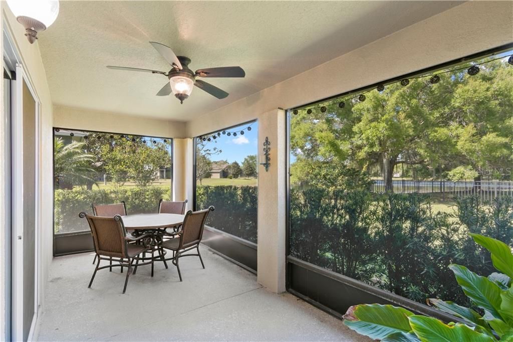 Recently Sold: $360,000 (4 beds, 2 baths, 1793 Square Feet)