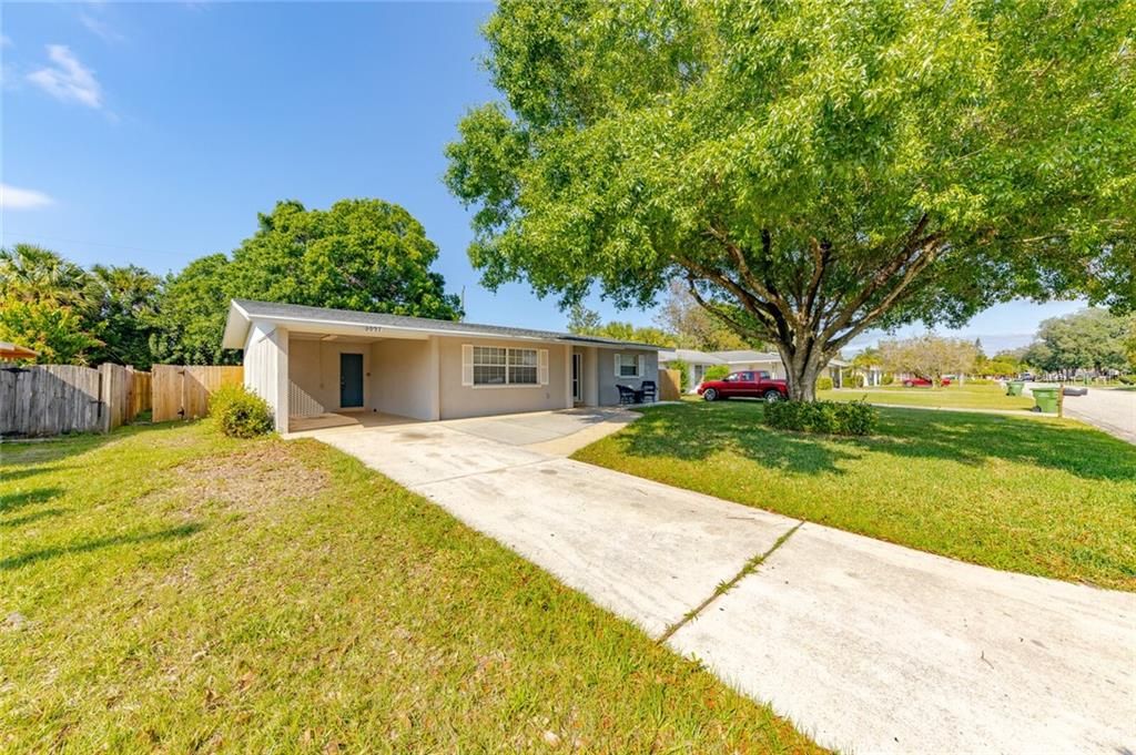 Recently Sold: $250,000 (3 beds, 2 baths, 1350 Square Feet)