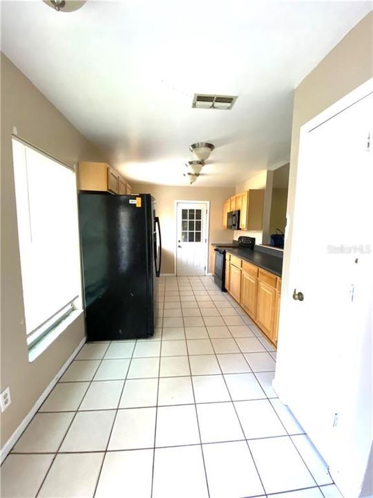 Recently Sold: $235,000 (3 beds, 2 baths, 1577 Square Feet)