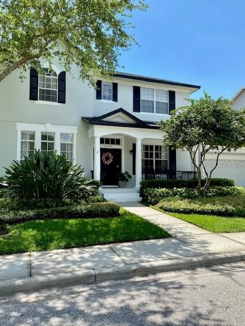 Недавно продано: $880,000 (4 спален, 3 ванн, 3574 Квадратных фут)