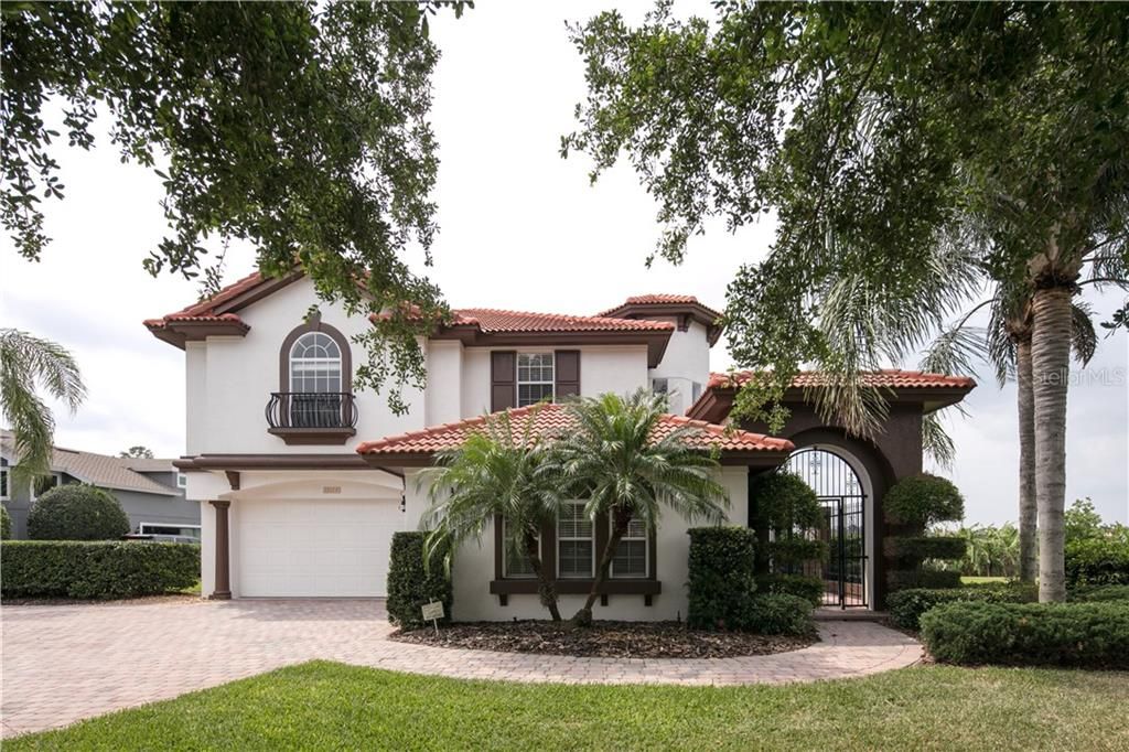 Recently Sold: $1,000,000 (5 beds, 4 baths, 4195 Square Feet)