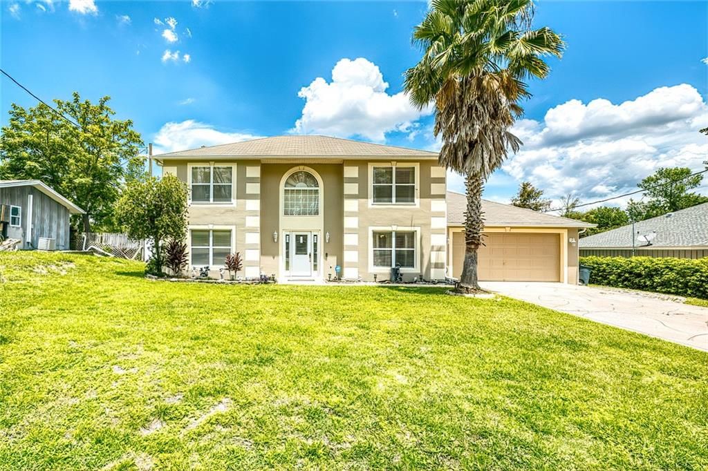 Recently Sold: $279,900 (3 beds, 2 baths, 2356 Square Feet)