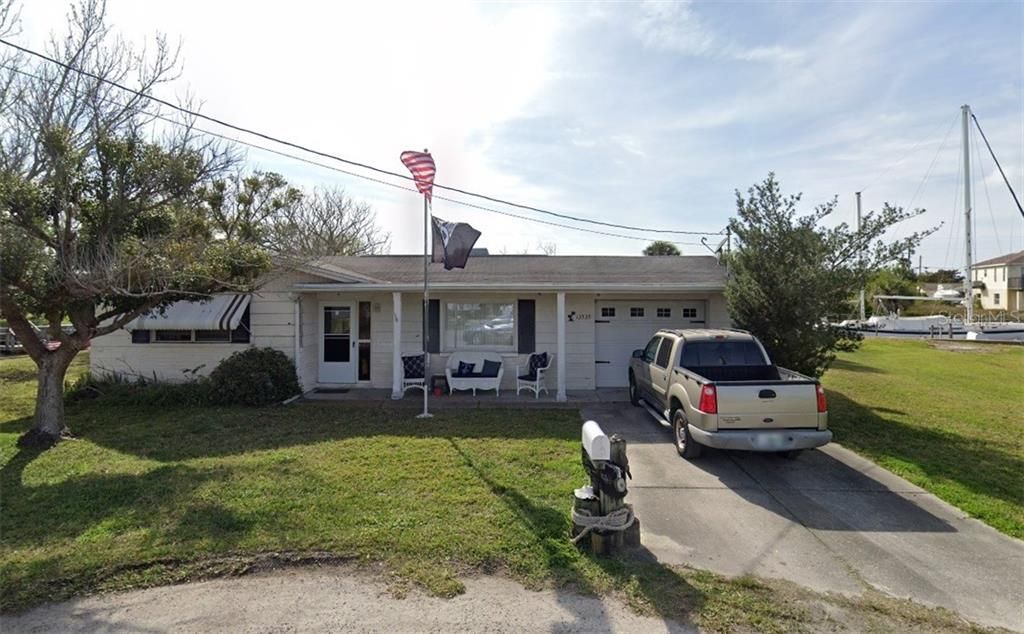 Recently Sold: $260,000 (3 beds, 1 baths, 1312 Square Feet)