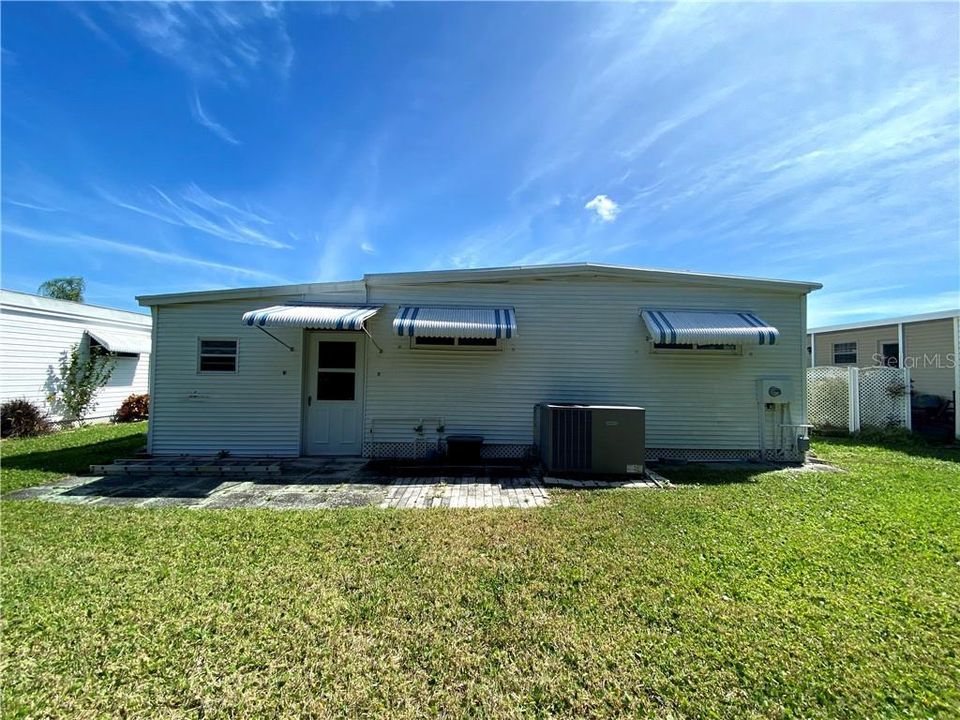 Recently Sold: $115,000 (2 beds, 2 baths, 1008 Square Feet)