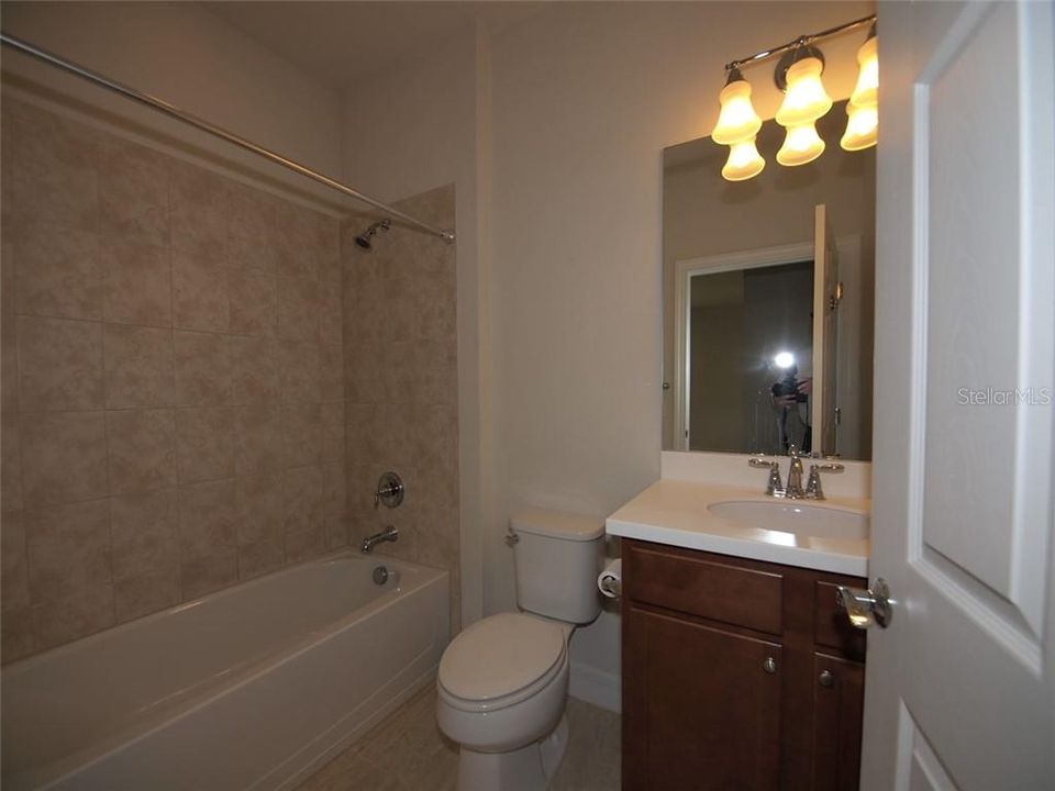 最近租的: $2,000 (3 贝兹, 2 浴室, 1433 平方英尺)