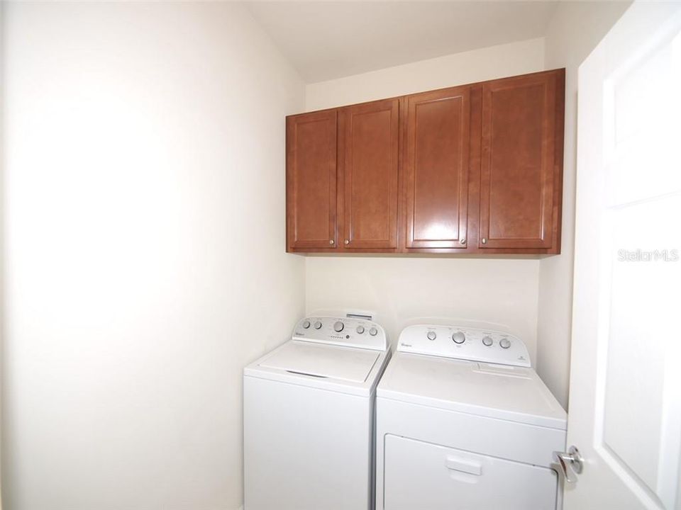 Recently Rented: $2,000 (3 beds, 2 baths, 1433 Square Feet)