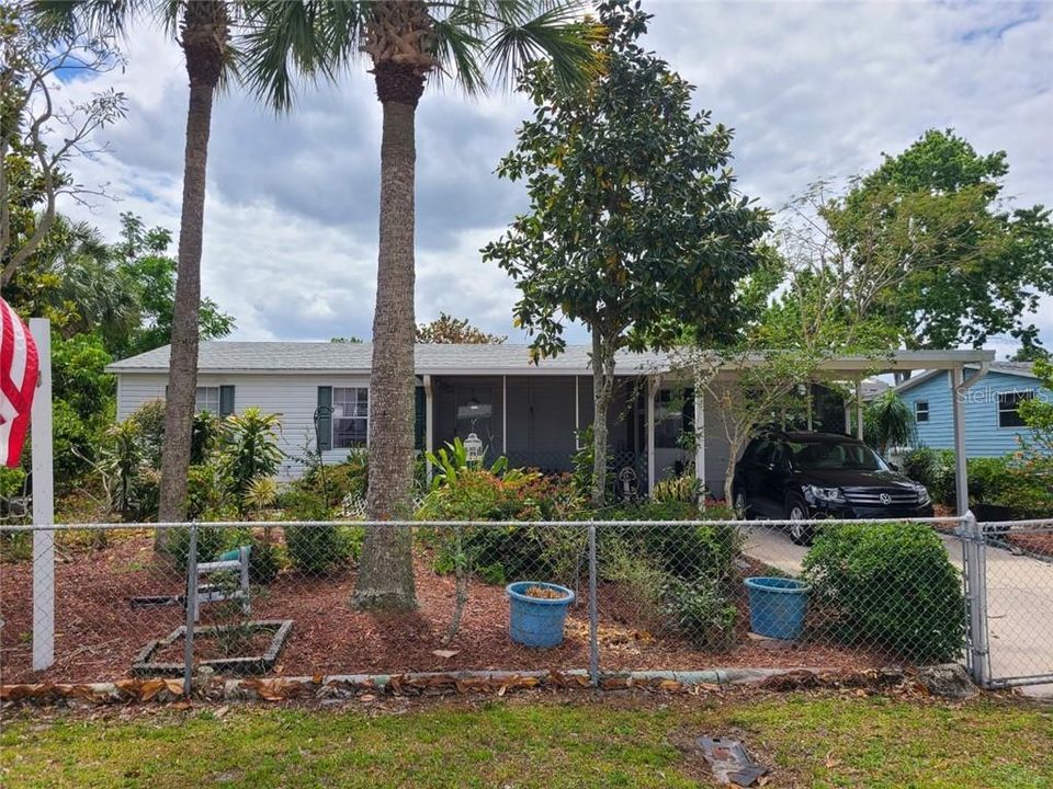 Recently Sold: $110,000 (3 beds, 2 baths, 1144 Square Feet)