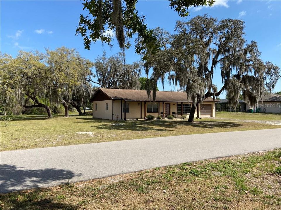 最近售出: $179,900 (3 贝兹, 2 浴室, 1416 平方英尺)