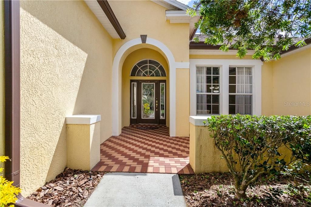 Recently Sold: $649,000 (5 beds, 3 baths, 3571 Square Feet)