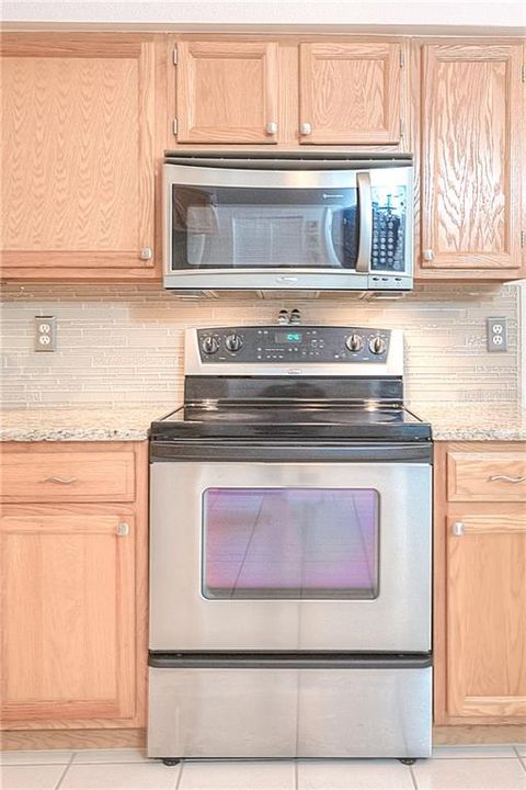 Stainless range & built-in microwave...